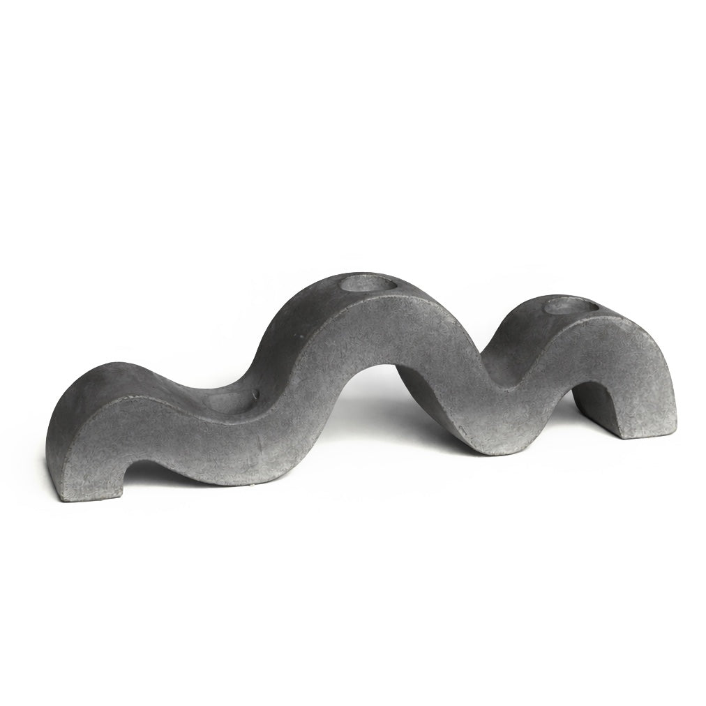Wave candle holder