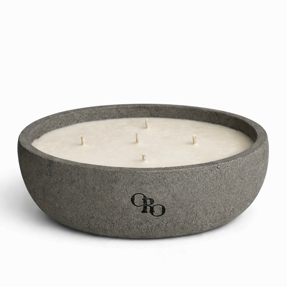 Large plate stone candle