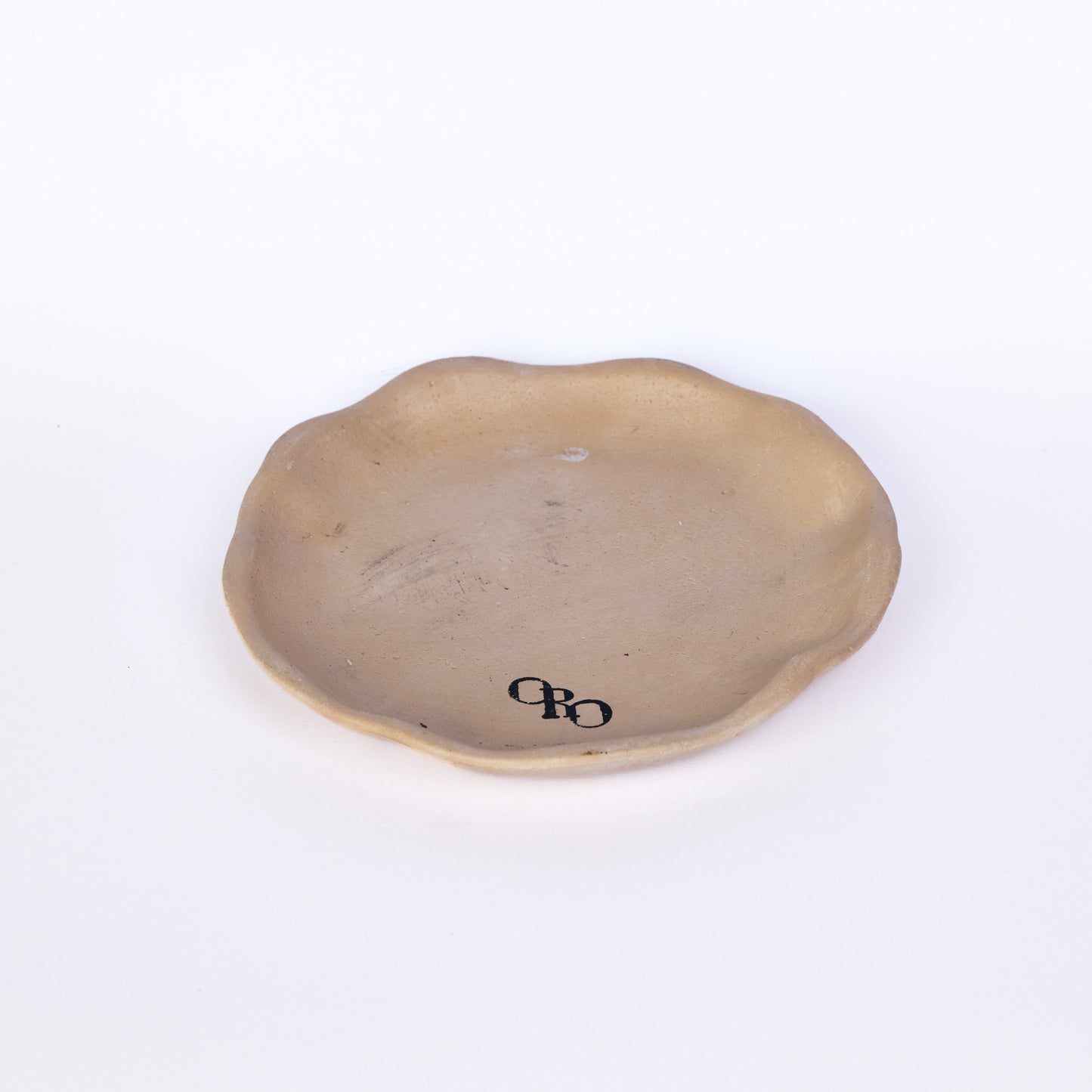 Round wavy stone plate