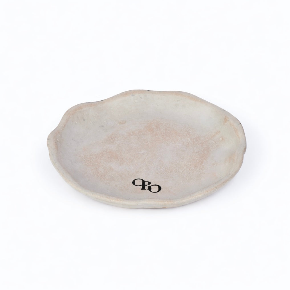 Round wavy stone plate