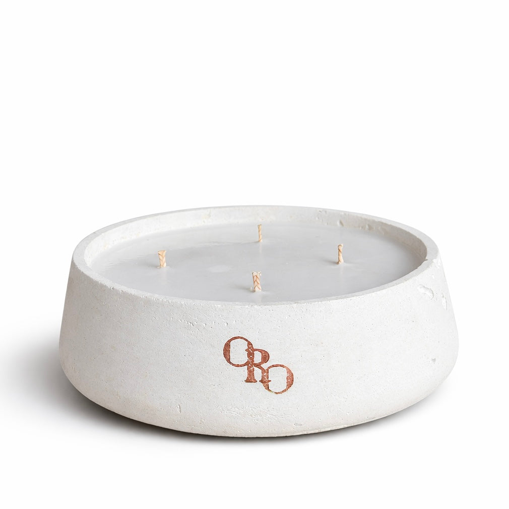 Medium plate stone candle