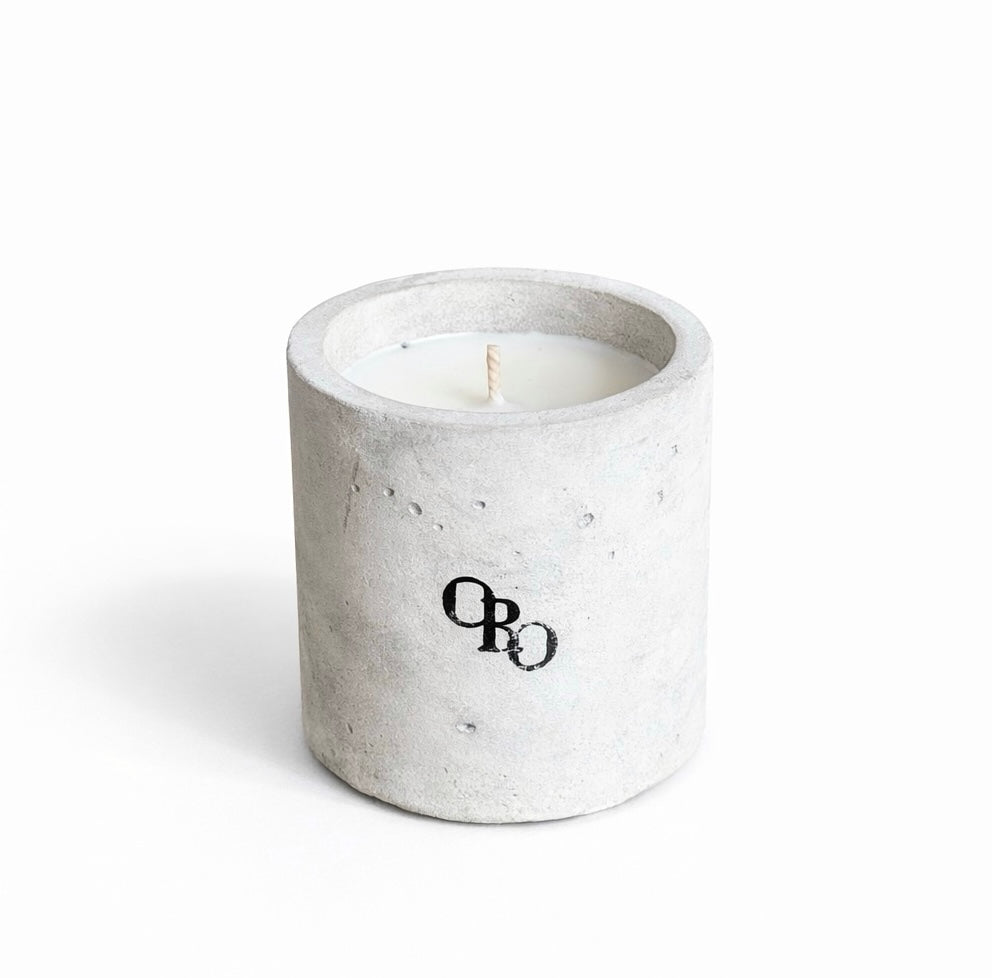 Small stone round candle
