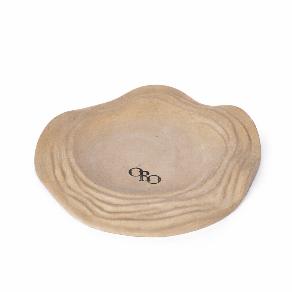 Layered round stone plate