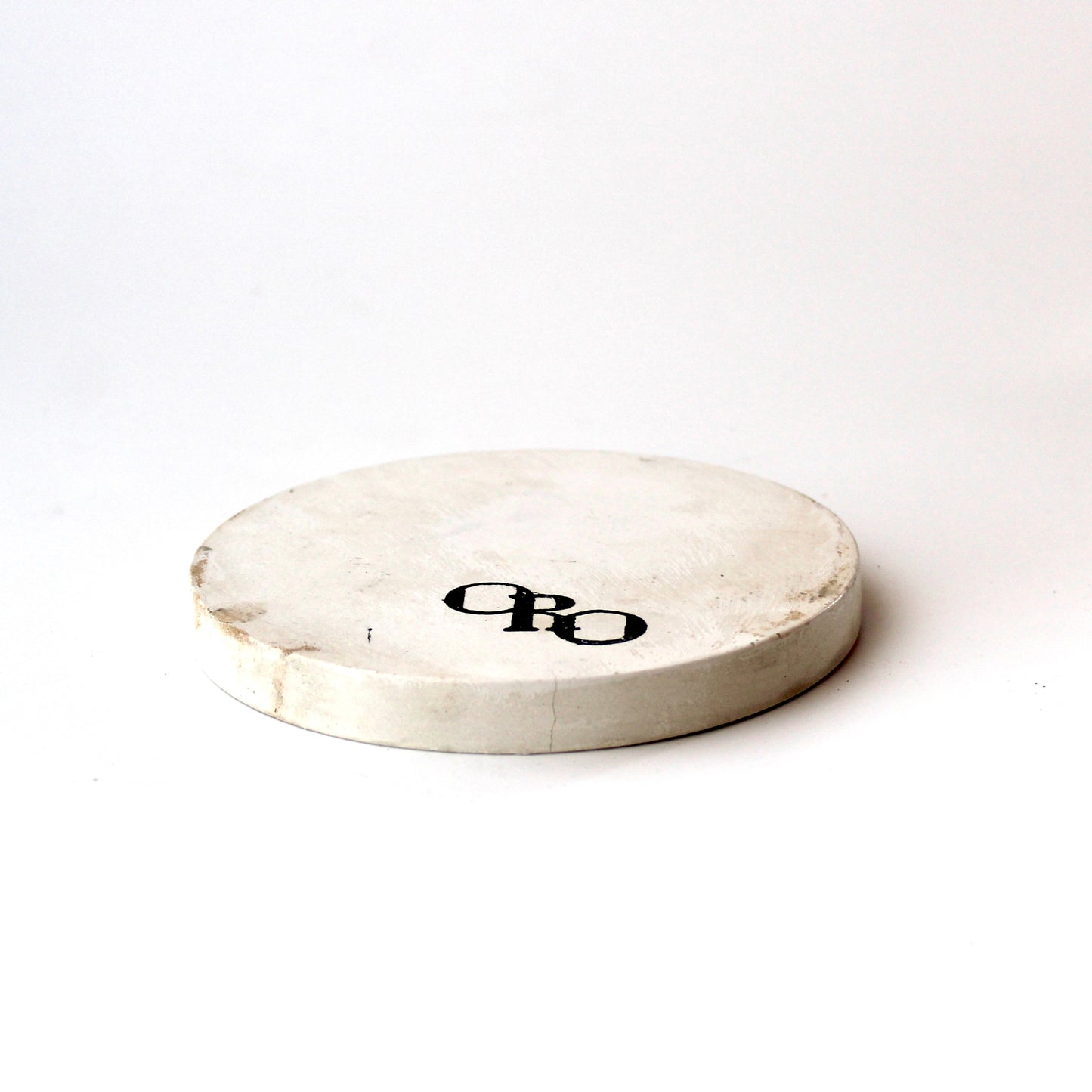 Mini round concrete tray