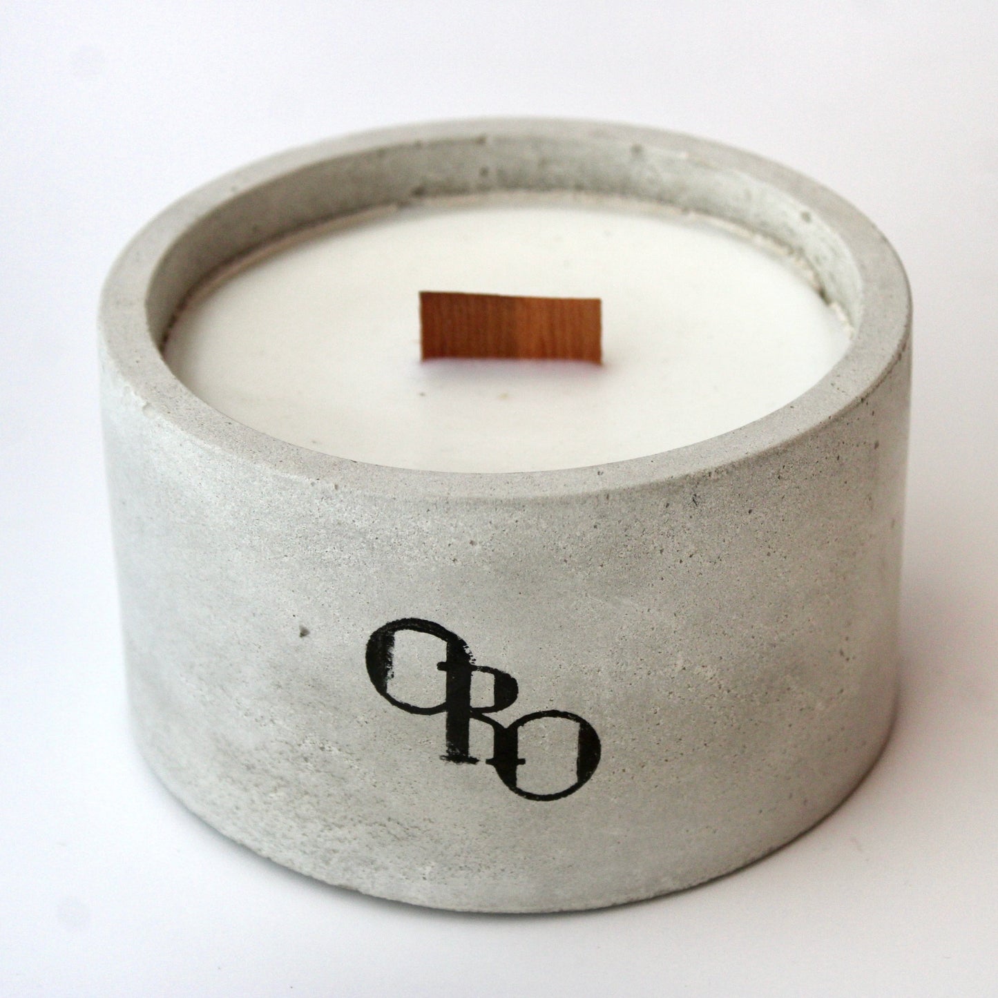 Medium stone candle